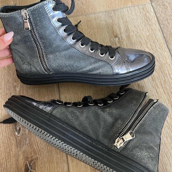 Hogan high top metallic sneaker - Picture 2 of 5